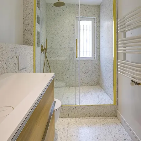 Apartment Perle Rare Au Coeur De La Pinede Antibes