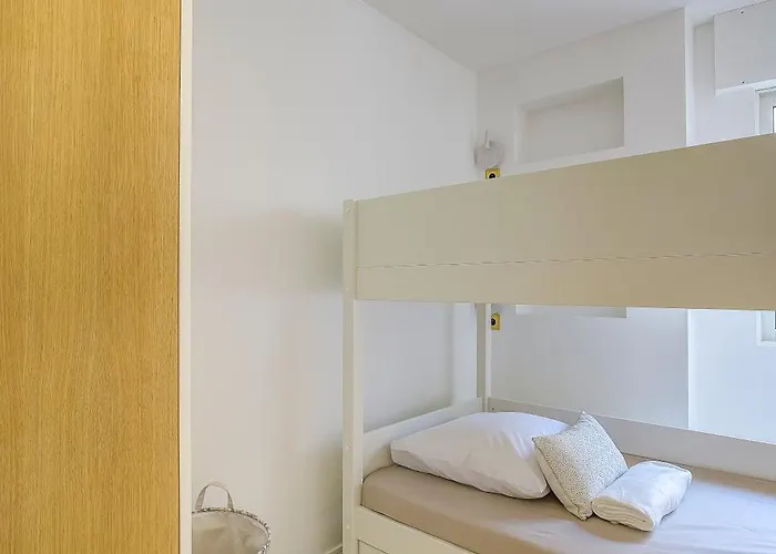 Perle Rare Au Coeur De La Pinede *