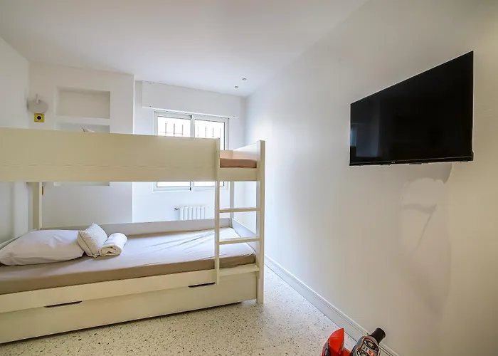 Perle Rare Au Coeur De La Pinede Antibes